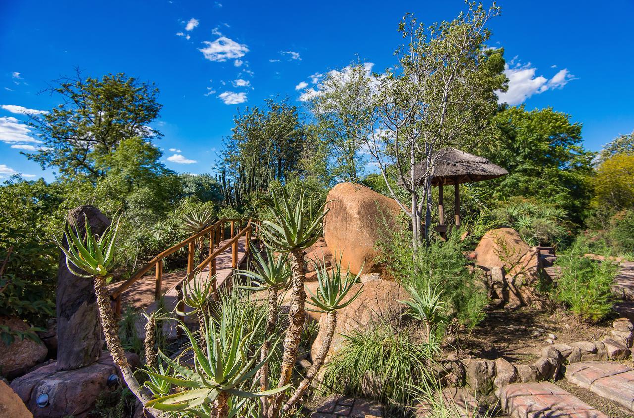 Amadwala Lodge Roodepoort Exterior photo