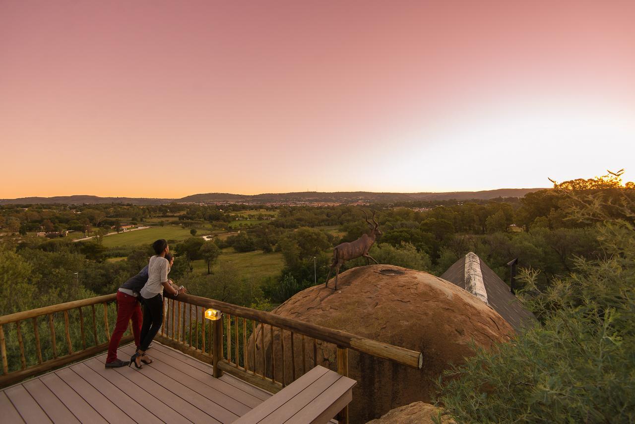 Amadwala Lodge Roodepoort Exterior photo